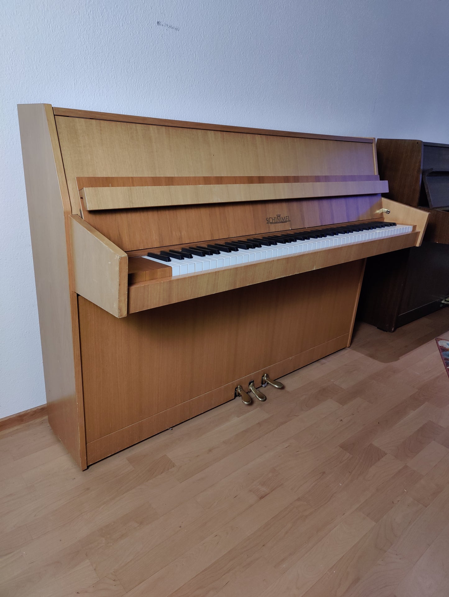 Schimmel Klavier