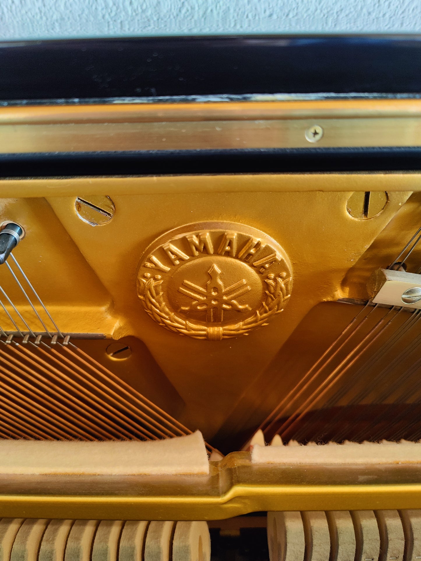 Yamaha U1 Klavier