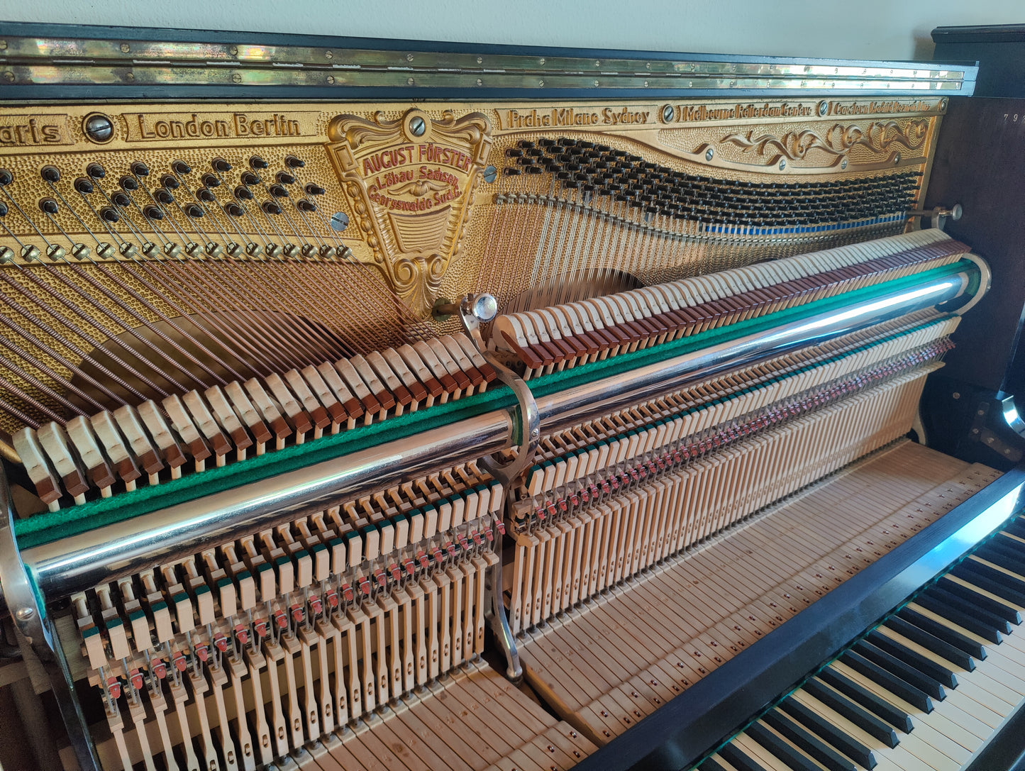 August Förster Klavier Original Zustand Sehr wenig gespielt