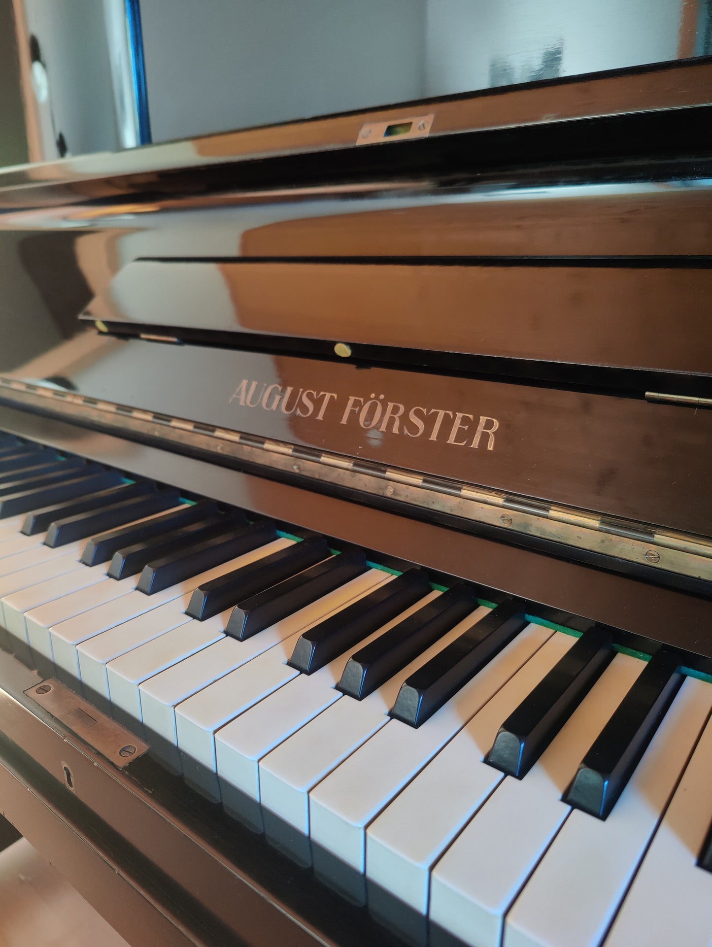 August Förster Klavier Original Zustand Sehr wenig gespielt