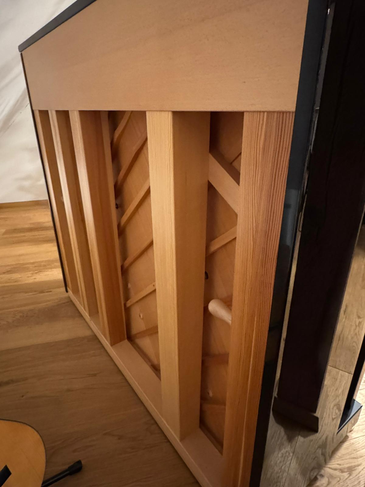 Steinway K-132 Klavier - Wenig gespielt, BJ 2016 mit MwSt