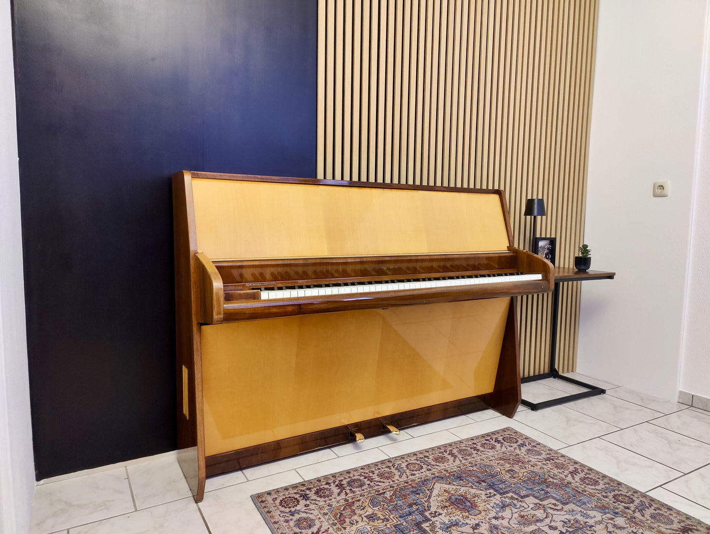 Schimmel Klavier Mod.108N