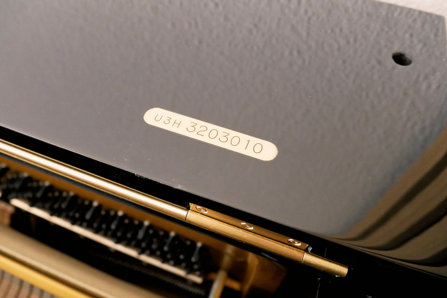 Yamaha U3 Klavier schwarz 131cm