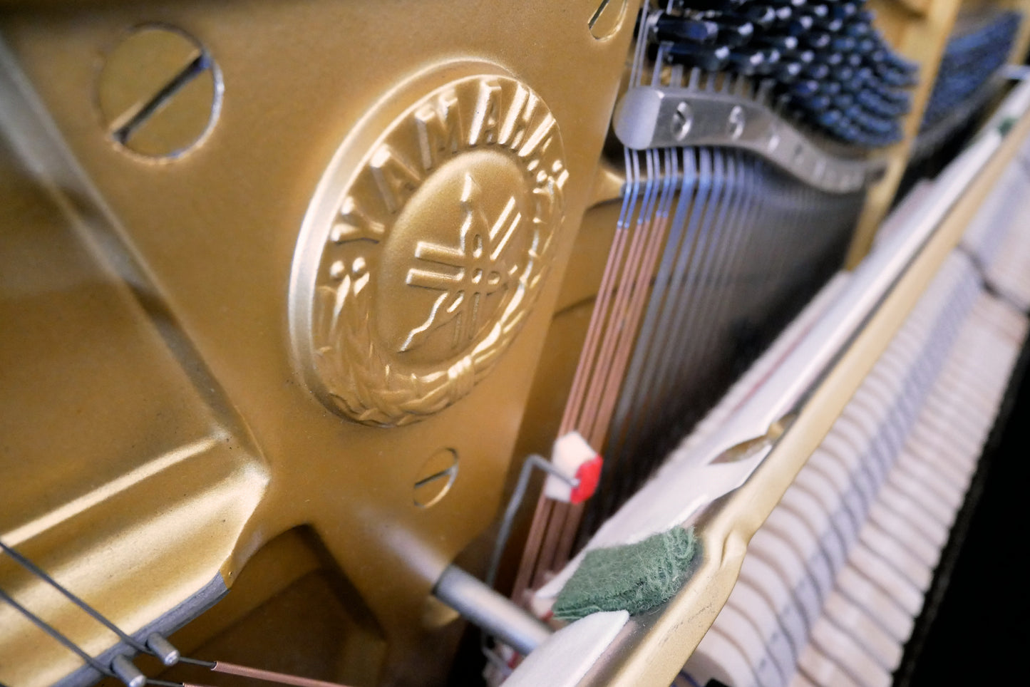 Yamaha U3 Klavier schwarz 131cm