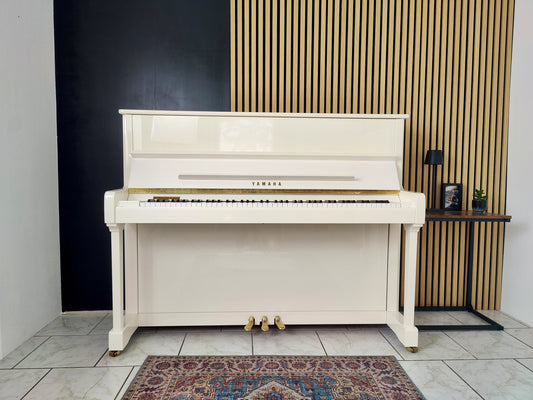 Yamaha Klavier in weiß P121 von 2009