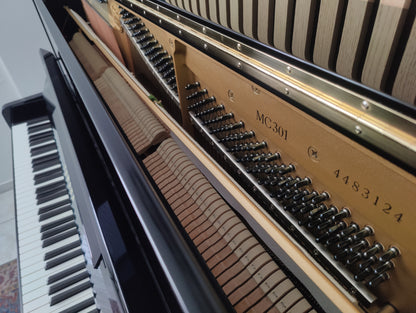 Yamaha Klavier MC301