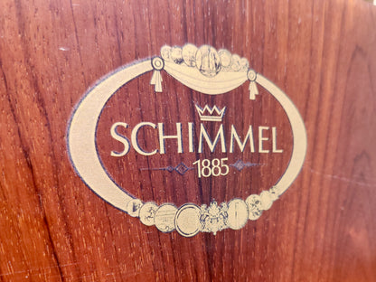 Schimmel Klavier